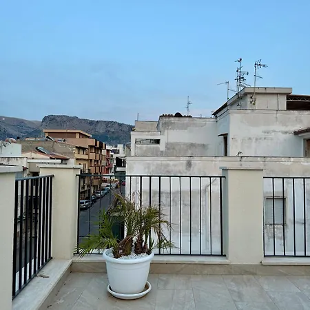 Apartment Center Terrasini